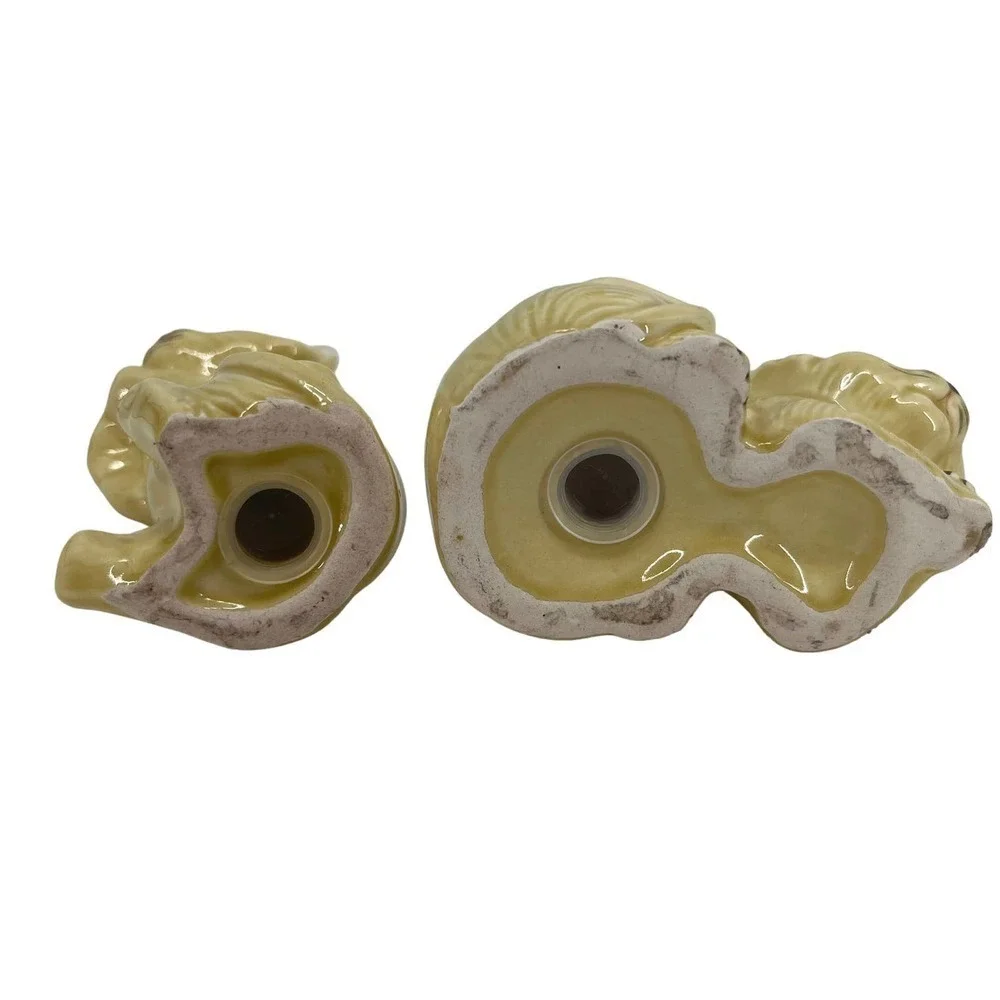 Vintage Salt & Pepper Shakers Cats Standing &‎ Laying Ceramic Collectible